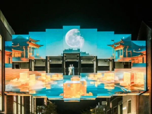 Elevated Walkway Transparent LED Display & Outdoor LED Elevated Walkway Transparent LED Display & Outdoor LED